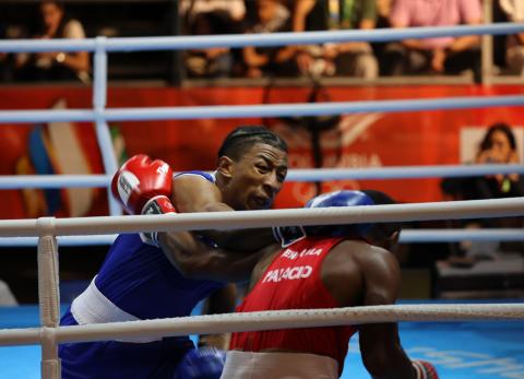 Jos&eacute; Rodr&iacute;guez: "En el boxeo ecuatoriano se juega con la suerte deportiva"