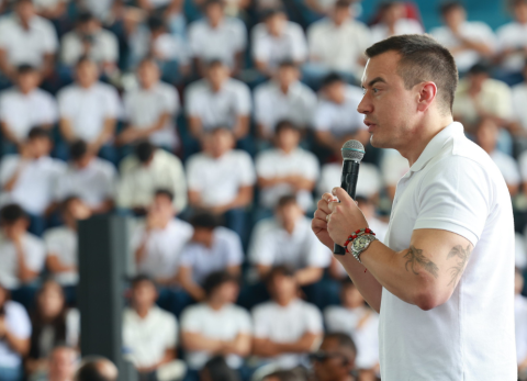 Noboa en Guayaquil: &iquest;Por qu&eacute; "hacer base" no es un traslado de sede oficial?