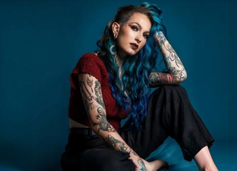 Leidy Rubio, la mujer que est&aacute; profesionalizando el body piercing en Ecuador