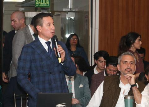 Juez Christian Fierro, que sentenci&oacute; a Jezdimir Srdan, vuelve a su despacho