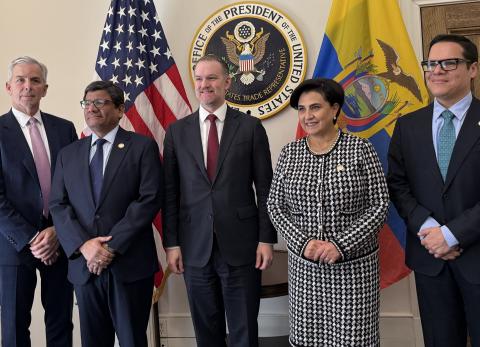 Ecuador reactiva di&aacute;logo con EE.UU. tras anuncio de nueva tasa global del 10 %