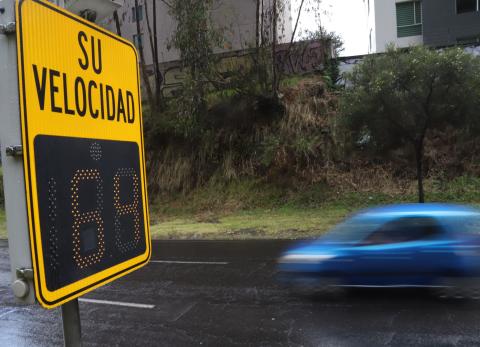 Radares salvavidas: una campa&ntilde;a busca frenar las muertes en las v&iacute;as del Ecuador