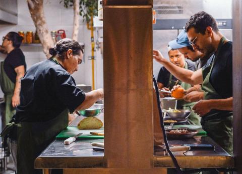 Burbano: &ldquo;Las horas extras se pueden pagar con dinero o d&iacute;a libre&rdquo;