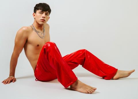 Ray Torres: &ldquo;La m&uacute;sica me ha llevado a tener un prop&oacute;sito superior&rdquo;