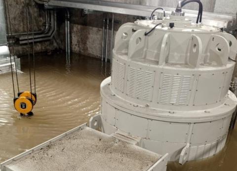 Hidroel&eacute;ctrica Toachi inundada y sin seguro: &iquest;qui&eacute;n cubrir&aacute; las p&eacute;rdidas?