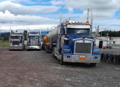 El bloqueo terrestre y el arancel aniquilan el comercio entre Ecuador y Colombia