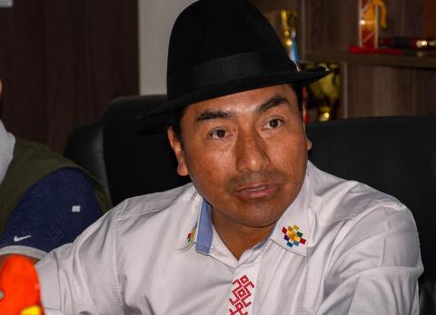 Leonidas Iza alerta: "Ley de miner&iacute;a amenaza agua, territorios y derechos en Ecuador"