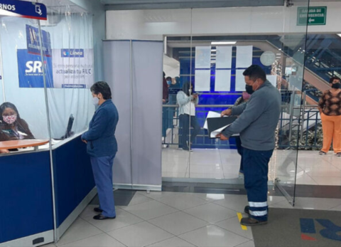 Adem&aacute;s de las personas de tercera edad, &iquest;qui&eacute;nes pueden recibir devoluci&oacute;n del IVA?