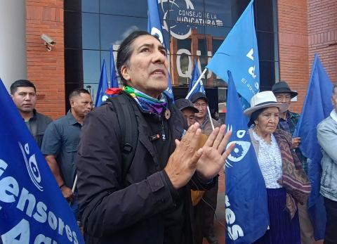 Justicia difiere audiencia de acci&oacute;n de protecci&oacute;n contra ley minera