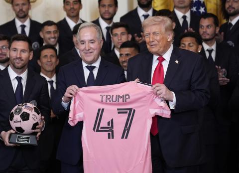 &iquest;Por qu&eacute; Maradona es tendencia tras el encuentro de Messi con el presidente Trump?