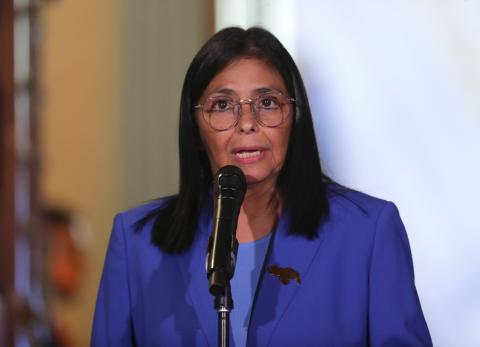 Donald Trump dice reconocer formalmente al Gobierno de Delcy Rodr&iacute;guez en Venezuela