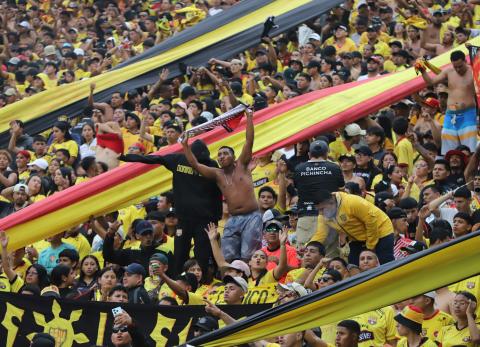 Confiscaci&oacute;n de taquilla del Cl&aacute;sico "requer&iacute;a aviso previo a Barcelona SC"