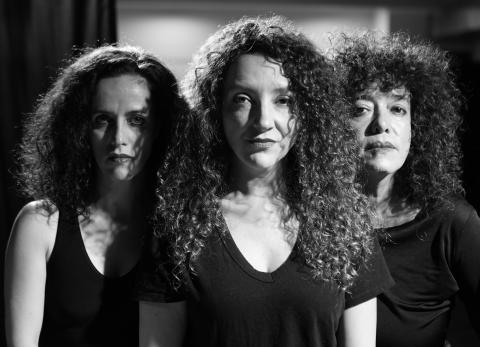 Un acto de fe: tres actrices llevan la improvisaci&oacute;n al Teatro Sucre
