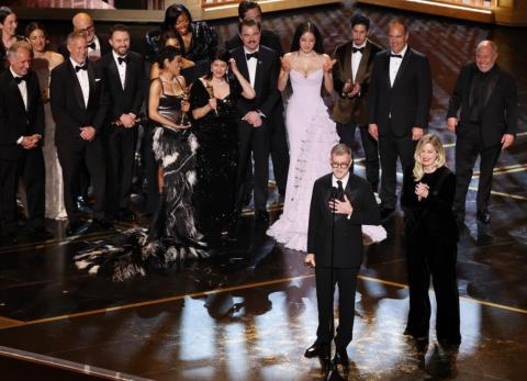 &Oacute;scar 2026: One Battle After Another gana mejor pel&iacute;cula y suma 6 premios en la gala