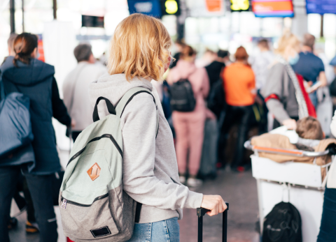 Viajar en 2026: nuevas exigencias migratorias para doble nacionalidad y menores