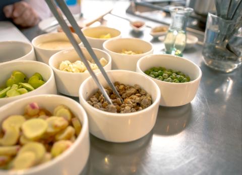 Fanesca en Guayaquil: Cu&aacute;ndo y d&oacute;nde ser&aacute; la preparaci&oacute;n en vivo de este plato t&iacute;pico