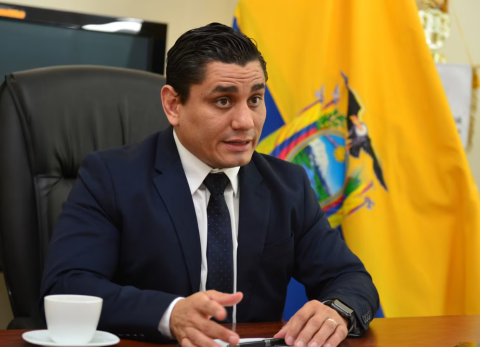 Viceministerio del Deporte revisar&aacute; la reelecci&oacute;n de Francisco Egas en la FEF