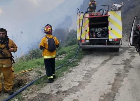 Incendios forestales arrasan 205 hect&aacute;reas en Tungurahua en una semana