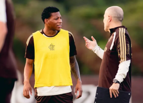Gonzalo Plata: Su futuro entra en evaluaci&oacute;n en Flamengo por indisciplina