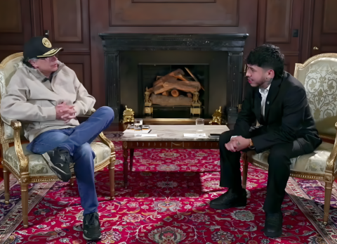 Gustavo Petro discute con el streamer Westcol sobre leg&iacute;tima defensa y seguridad