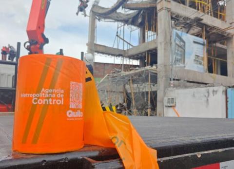 Propietario de estructura que colaps&oacute; en Tumbaco podr&iacute;a enfrentar multa de $24.000