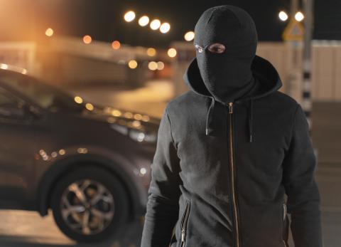 Asalto a mano armada en la avenida Shyris deja a un ciudadano herido en Quito