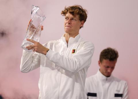 Sinner conquista Miami y aprieta la pelea por el n&uacute;mero uno de la ATP