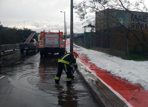 Inundaciones en la Ruta Viva y Tumbaco por lluvias en Quito