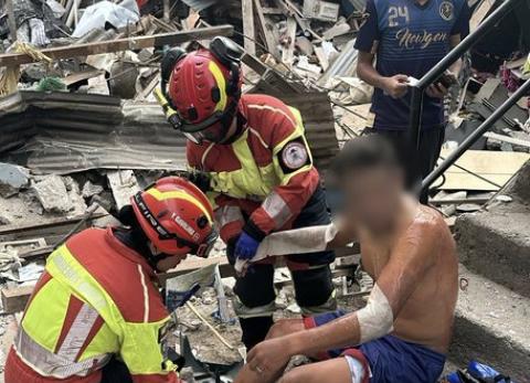 Deflagraci&oacute;n en el norte de Quito deja una vivienda colapsada y un herido