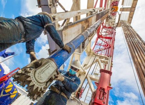 Precio del petr&oacute;leo en Ecuador roza los $90 por barril por alza del WTI