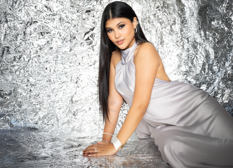 Gris en tendencia: el tono b&aacute;sico que no puede faltar en su armario