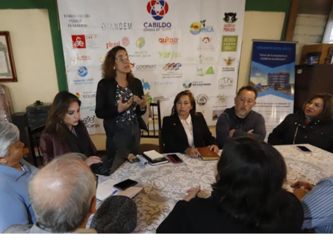 Elecciones Alcald&iacute;a Quito: ciudadanos exigen compromisos reales a precandidatos