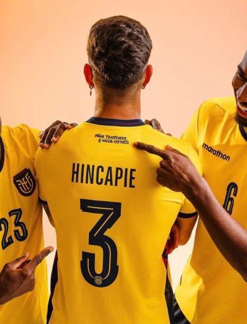 Caicedo, Hincapíe y Pacho figuras de Ecuador.
