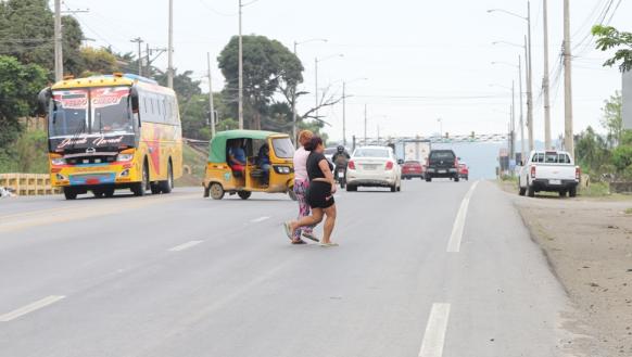 Accidente vía a Daule Puente Lucía