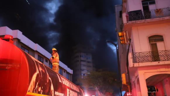 incendio en Multicomercio