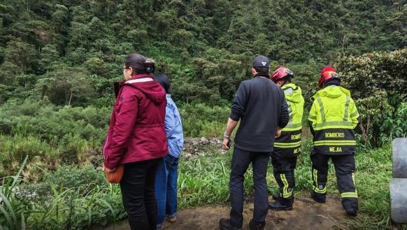 El Cuerpo de Bomberos de Mejía trabaja en la búsqueda del joven Héctor Enríquez, quien fue reportado como desaparecido el pasado 18 de enero de 2026.