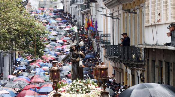 Procesión Quito Jesús del Gran Poder