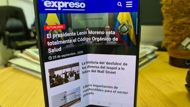 samsung galaxy z fold 2