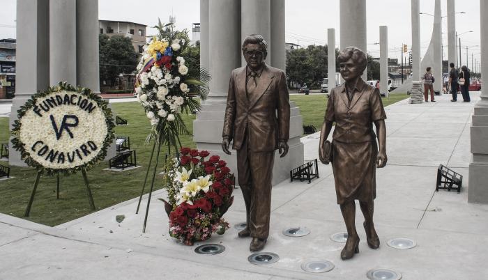 roldos monumento jaime martha
