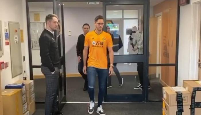 leonardo campana wolverhampton