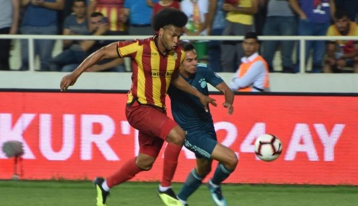 arturo-mina-turquia-liga