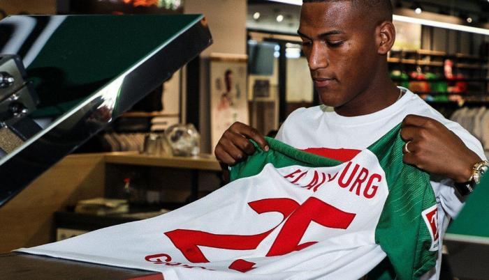 Carlos-Gruezo