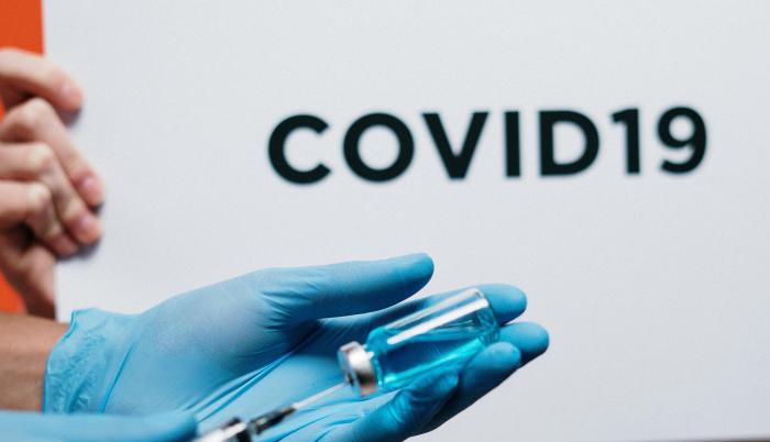 COVID-19: imagen de stock de Pexels. Usada para minuto a minuto, 25 de mayo.