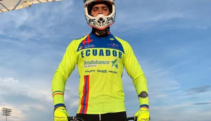 Alfredo-Campo-entrenamiento-Estados-Unidos-BMX-Tokio2021