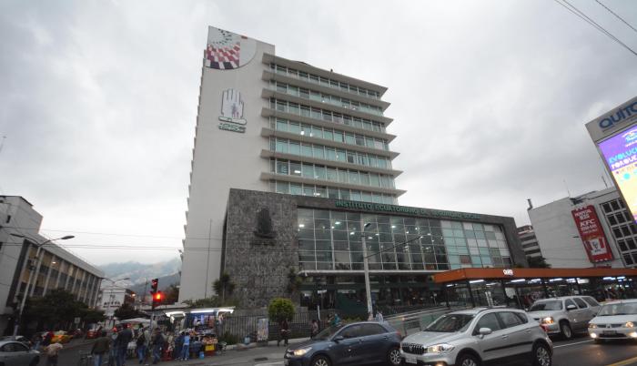 IESS+hospitales+públicos+pandemia