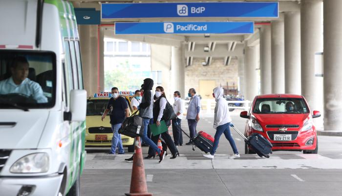 AEROPUERTO MOVIMIENTO(31928102)2