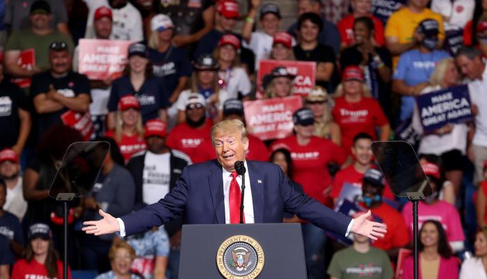 Donald Trump Holds Ca (31942655)