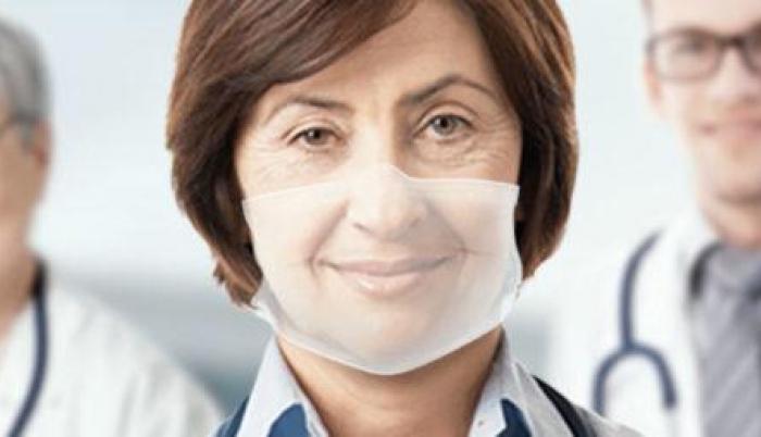 Mascarilla transparente