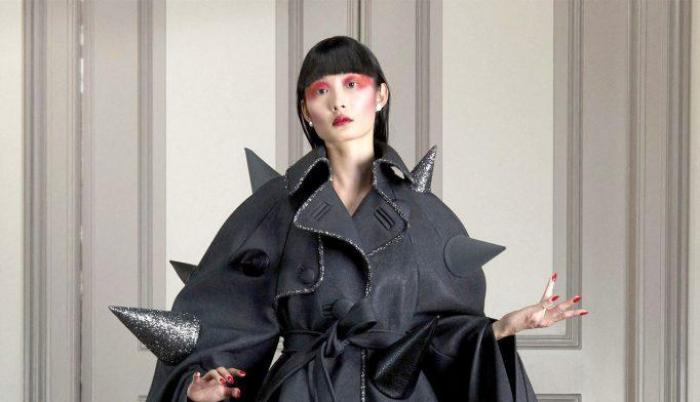 Vestido del diseñador Viktor&Rolf