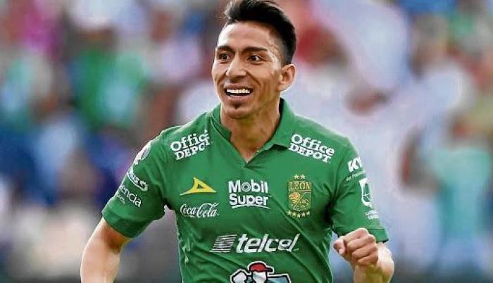 Ángel-Mena-León-Xolos